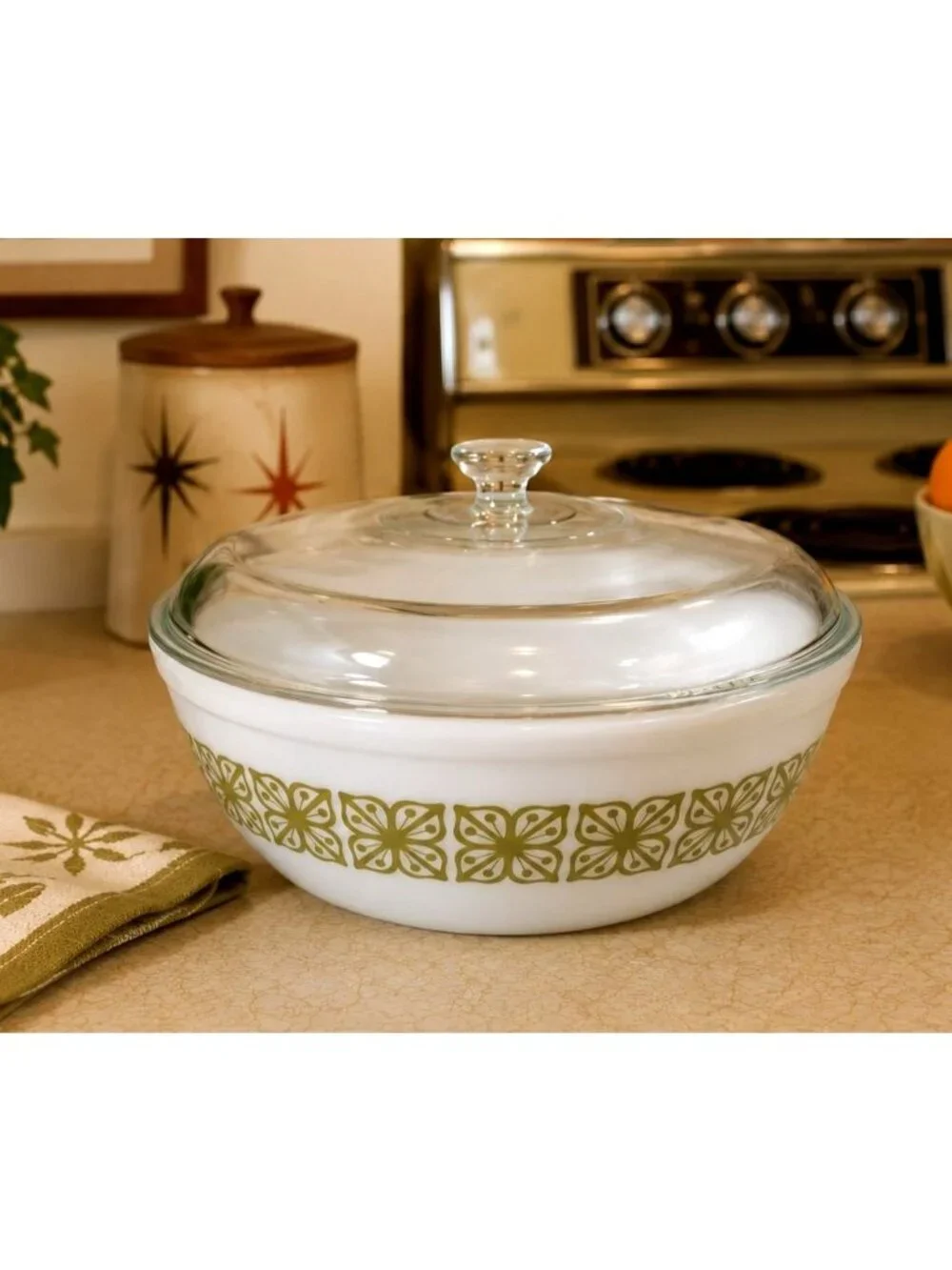PYREX Vintage 404 OvenWare Bowl With Glass Lid 4 Quart Square Flower Verde Green
